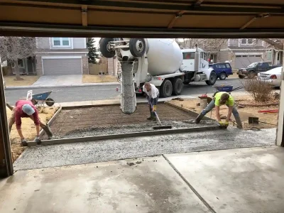 Greenville Concrete Contractors Installing a Driveway near Greenville South Carolina
